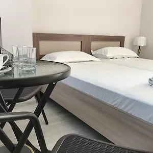  Konukevi Akbulak